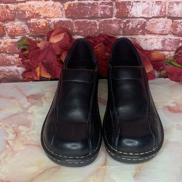 Eastland Black Leather Slip On Tracie Chunky Comfort Clogs - Picture 3 of 10